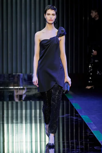 Look 75